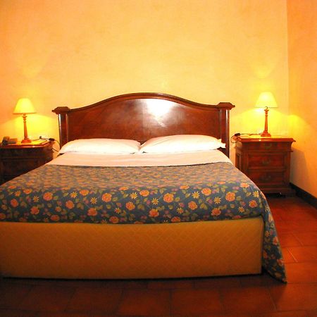 Agriturismo Cassinazza Orsenigo Номер фото